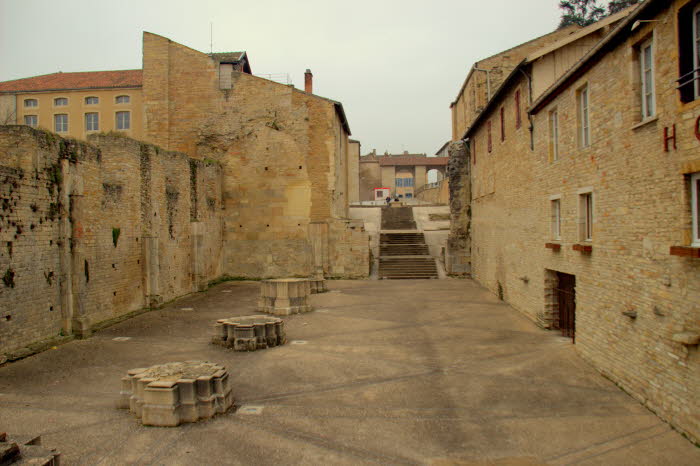 Reste der Kathedrale in Cluny