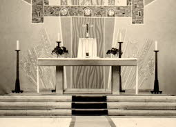 Altarraum1960 mit ursprnglichem Altarbild