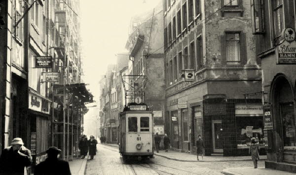 Linie 1 in der Augustinerstrae - 50iger Jahre